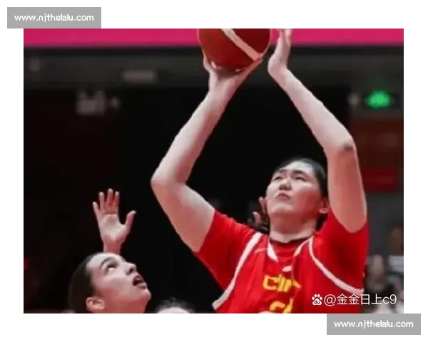 张子宇内线碾压 + 遭日本队恶意侵犯！中国女篮 3 人满分大胜