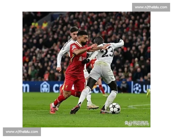 麦卡利斯特揭秘欧冠冲突！登贝莱穿裆嘲讽险酿大祸